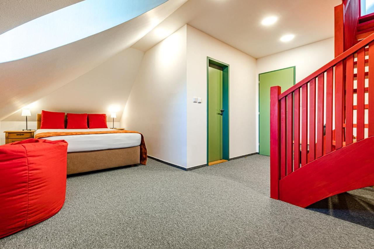 Wellness Hotel Zámeček Jetřichovice Kültér fotó