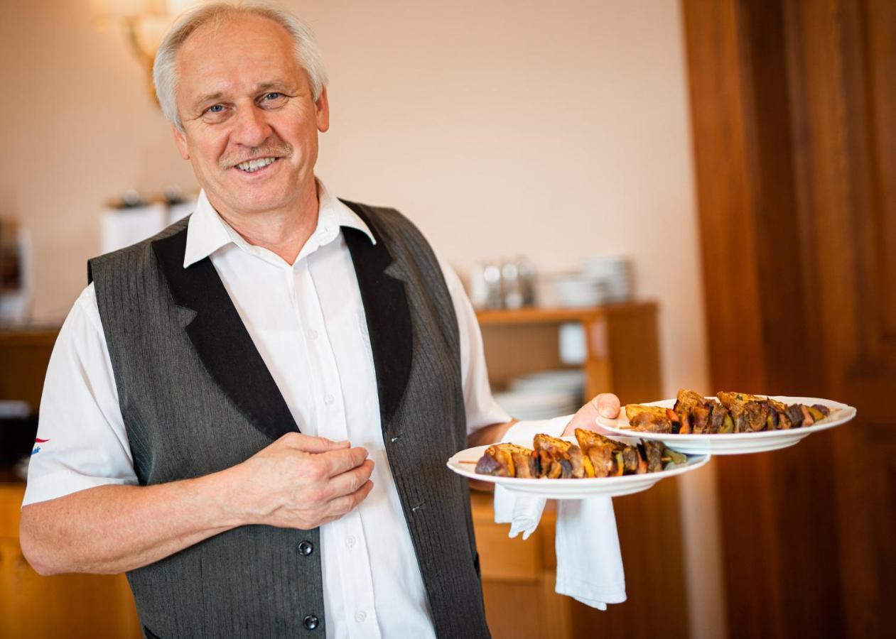 Wellness Hotel Zámeček Jetřichovice Kültér fotó